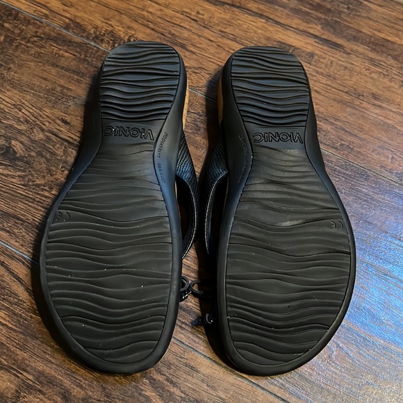 Vionic Sandals - Picture 6 of 12